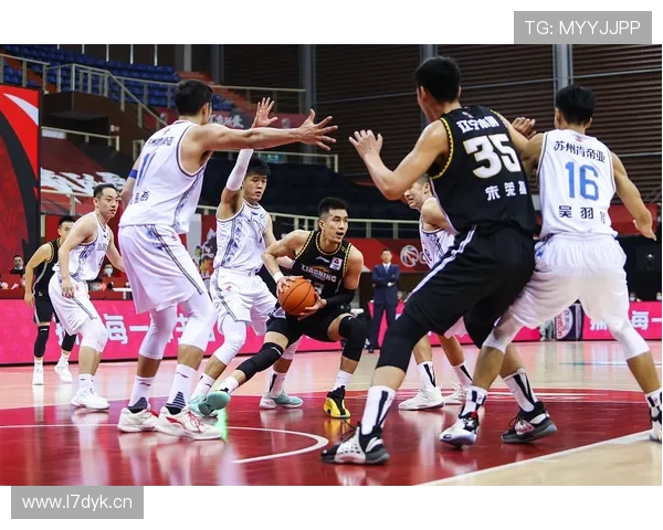 京沪再战CBA半决赛争冠席